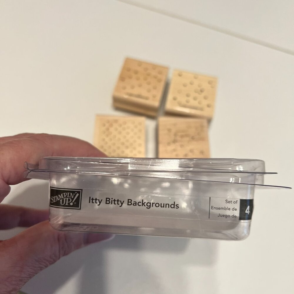 STAMPIN’ UP! “Itty Bitty‎ Backgrounds” Stamp Set (4-Piece) MOUNTED - Picture 3 of 3